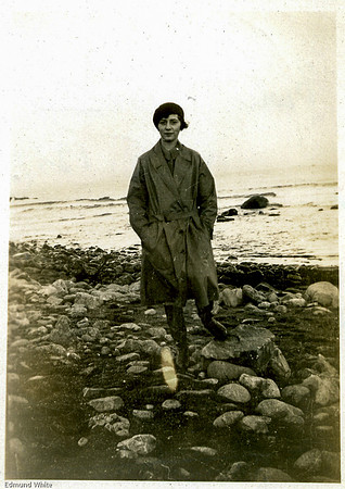 Violet Aberdeen 1927