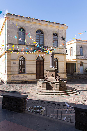 Sardo 0915-171.jpg